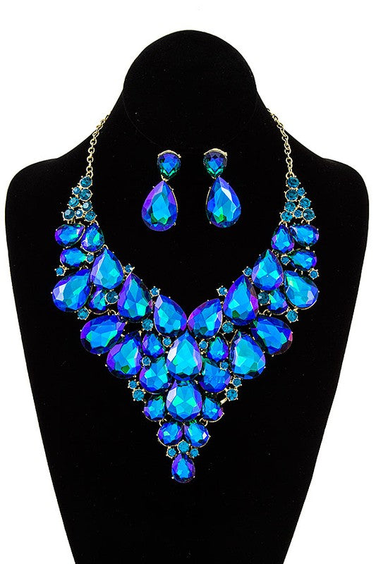 CLUSTER FACETED TEARDROP GEM EVENING NECKLACE SET