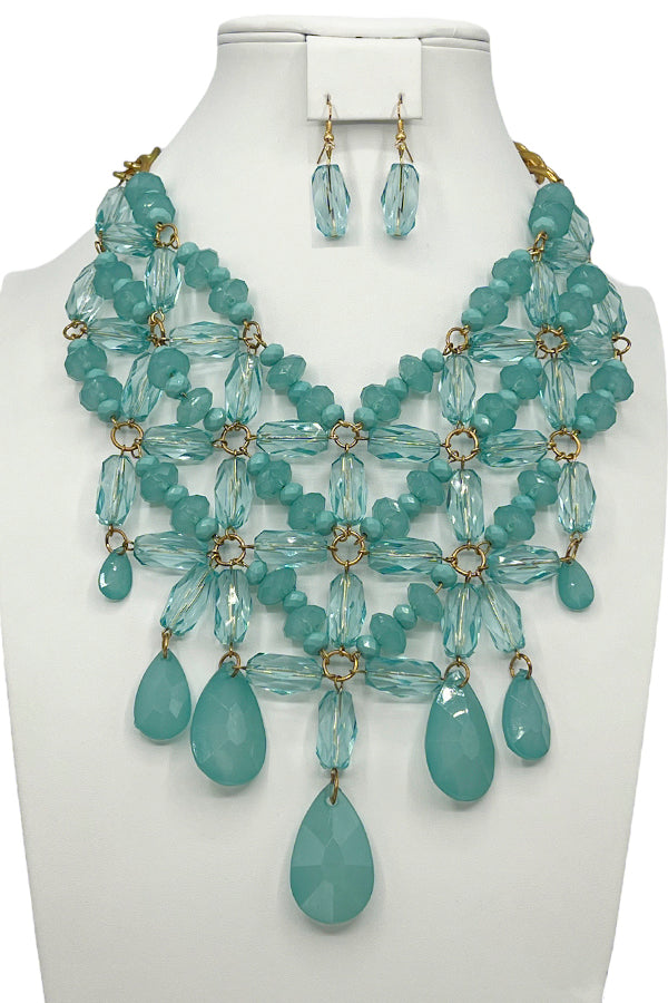 TIERED FACETED GEM DANGLING BIB NECKLACE SET