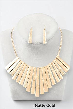 HAMMERED BAR FAN FRINGE STATEMENT NECKLACE AND MATCHING EARRING SET