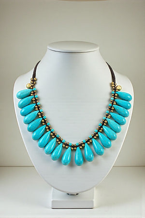 TQ TEARDROP GEM FRINGE BIB NECKLACE