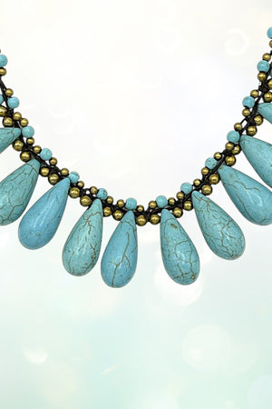 TQ TEARDROP GEM FRINGE BIB NECKLACE