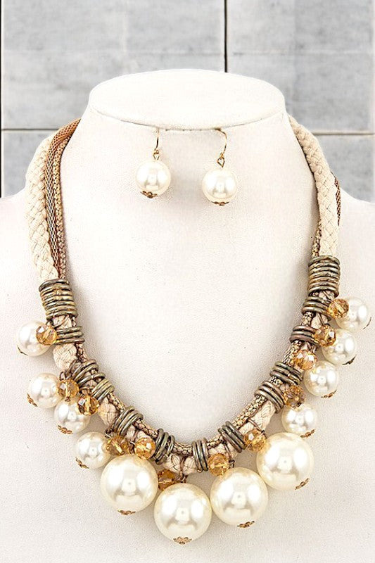 DANGLING PEARL ROPE NECKLACE SET