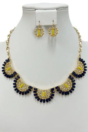 Semi Acrylic Ornate Link Bib Necklace Set