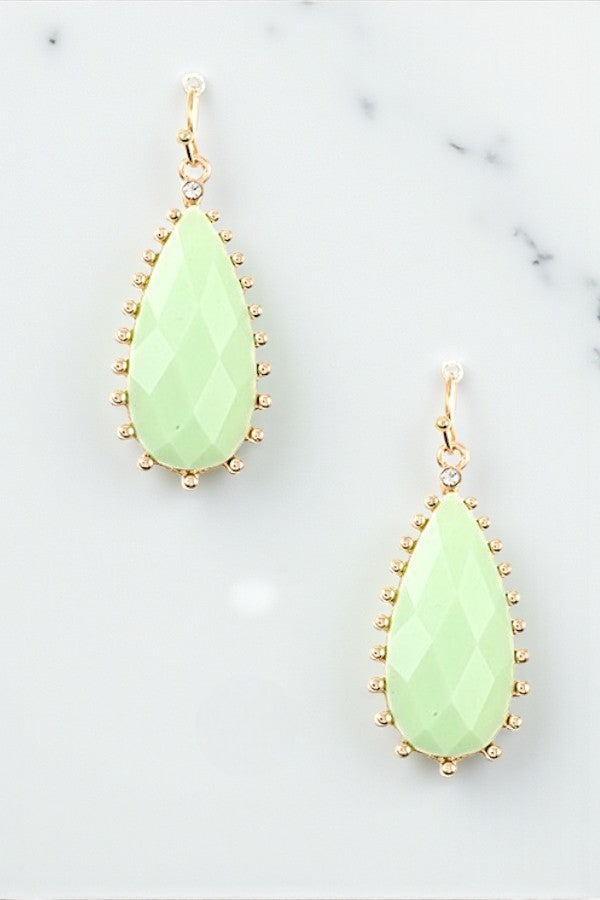 FACETED TEARDROP DOTTED FRAMED DANGLE EARRING
