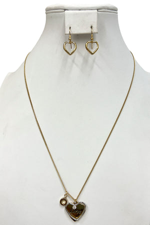Multi Heart Pendant Necklace Set