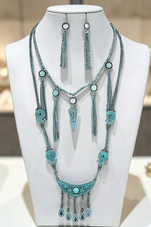LAYERED DROP CHAIN TASSEL CHARMS STATEMENT NECKLACE SET