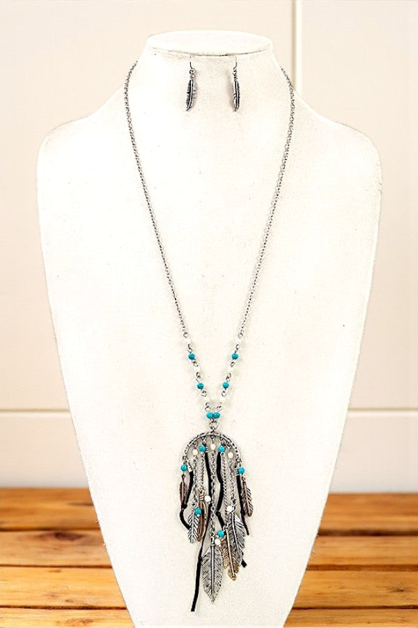 ELONGATED LEAF ETCHED DANGLE PENDANT NECKLACE