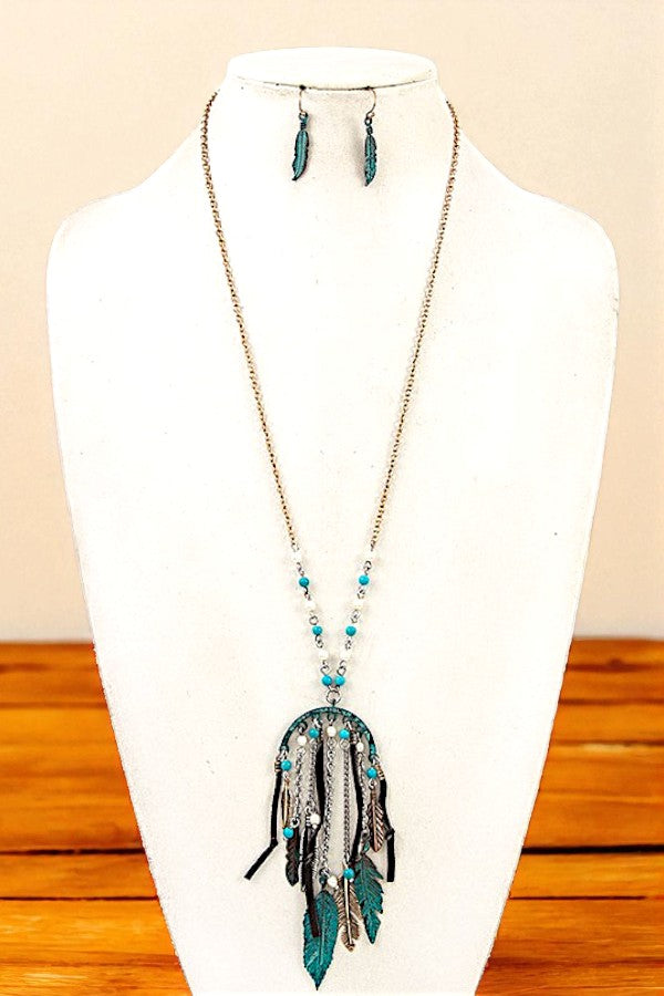 ELONGATED LEAF ETCHED DANGLE PENDANT NECKLACE