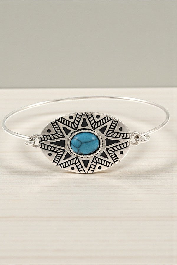 TRIBAL ETCHED GEM ACCENT BANGLE BRACELET