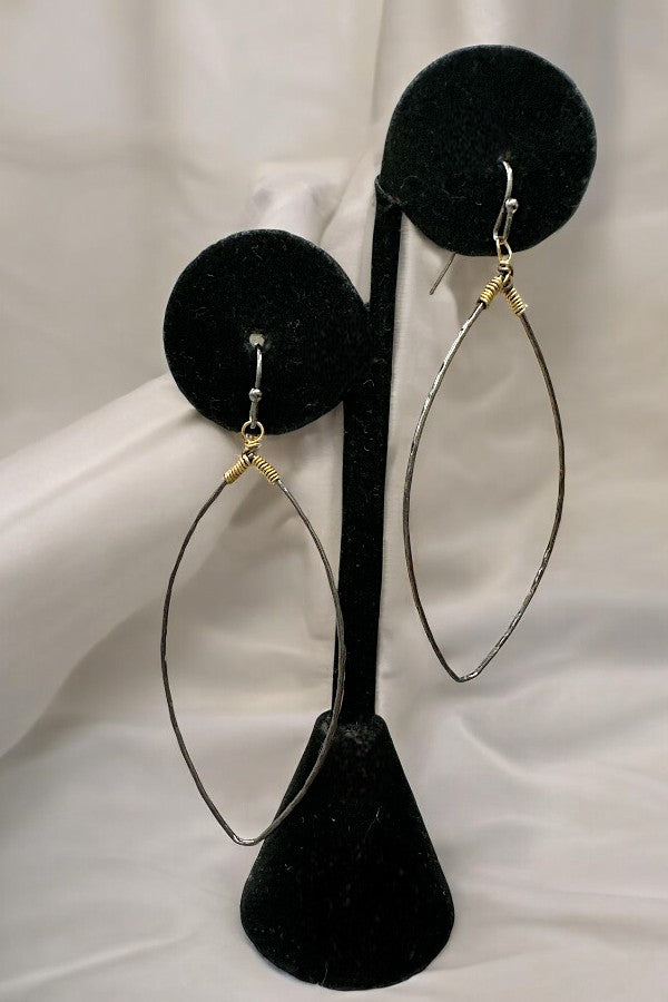 Oval Wire Dangle Earring