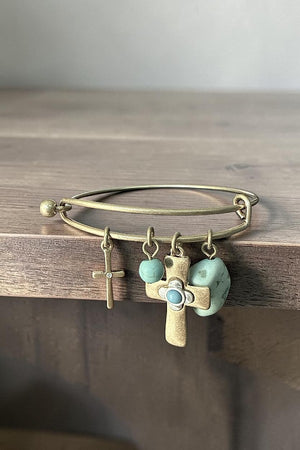 TQ ACCENT CHARMS DANGLE WIRE BANGLE BRACELET