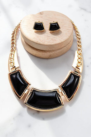 TRIPLE BLACK STONE LINK BIB NECKLACE AND MATCHING EARRING SET