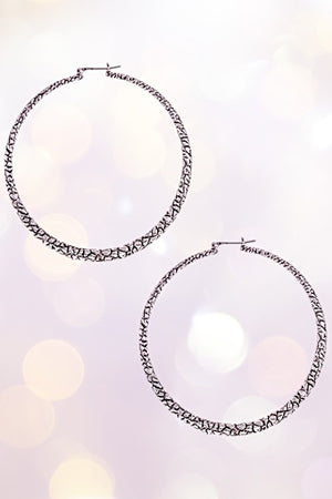 LARGE ORNATE DETAILED ROUND HOOP EARRING