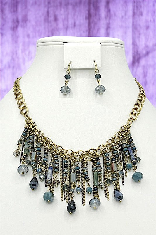 Fringe Glass Bead BIb Necklace Set