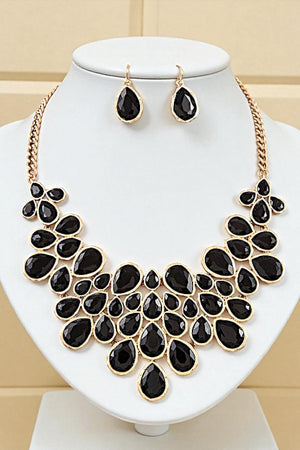 TEARDROP CLUSTER BIB NECKLACE SET