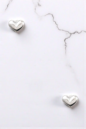 MATTE DAINTY HEART POST EARRING