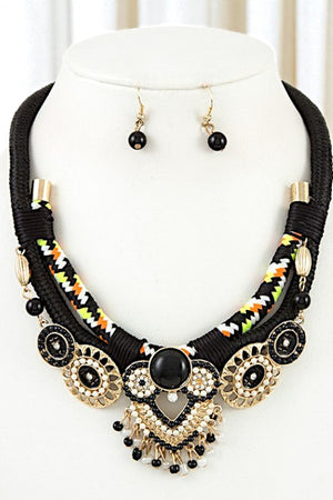 ROUND ORNATE ROPE BIB NECKLACE SET