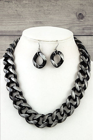 WIDE FLAT EDGE CHUNKY CHAIN NECKLACE EARRING SET