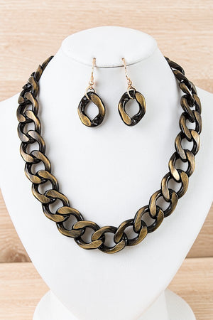 FLAT EDGE BULKY CHAIN NECKLACE AND DANGLE EARRING SET