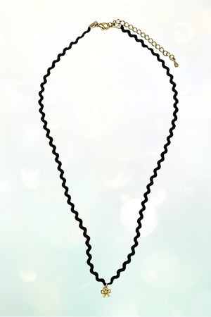 WAVY CORD SMALL BOW PENDANT NECKLACE