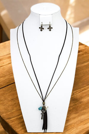 KEY TASSEL PENDANT DOUBLE NECKLACE SET