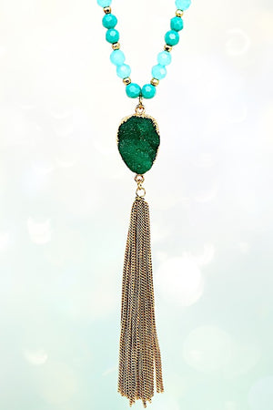 ELONGATED CRACKED STONE CHAIN TASSEL NECKLACE