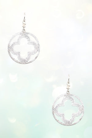 CLOVER CUT OUT DANGLE EARRING