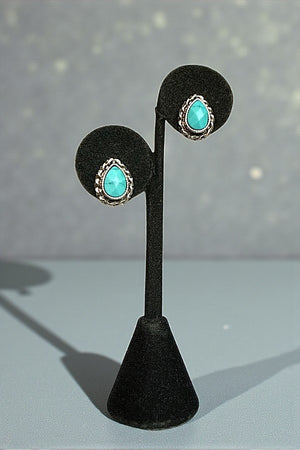 BRAIDED FRAME FACETED SEMI STONE POST EARRING