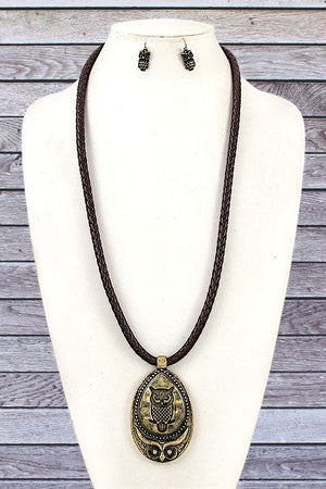 ETCHED OWL ELONGATED CORD NECKLACE SET