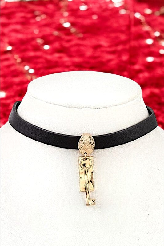 Bar Key Pendant Choker Necklace