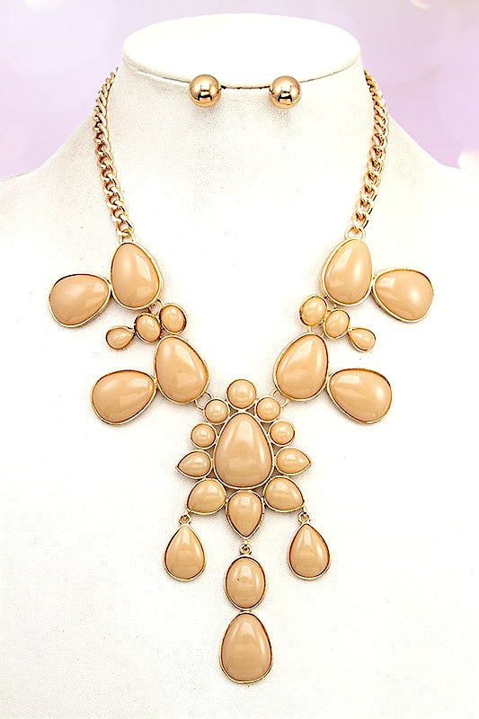 TEARDROP ORNATE BIB NECKLACE SET