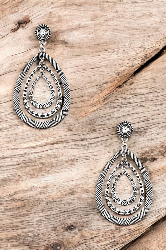 MULTI TEARDROP ETCHED DANGLE EARRING