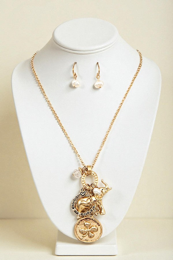 MULTI LUCKY CHARM PENDANT NECKLACE SET