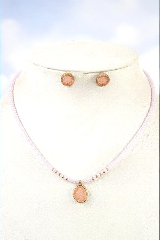 Faux Druzy Pendant Beaded Necklace Set