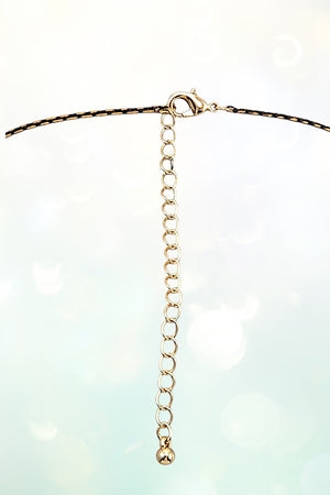 OBLONG CHAIN TASSEL NECKLACE