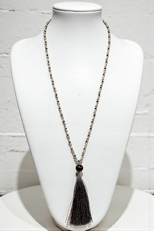 ELONGATED BEADED TASSEL PENDANT NECKLACE