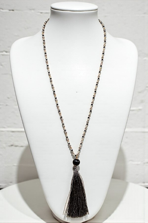 ELONGATED BEADED TASSEL PENDANT NECKLACE