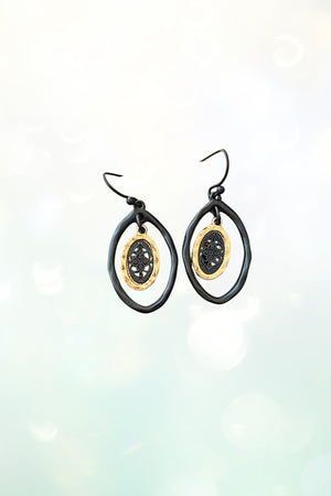 Hammered Marquise Cut Out Detailed Dangle Earring