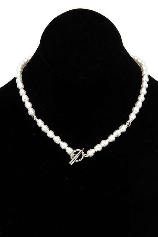 FRESHWATER PEARL LINK TOGGLE NECKLACE