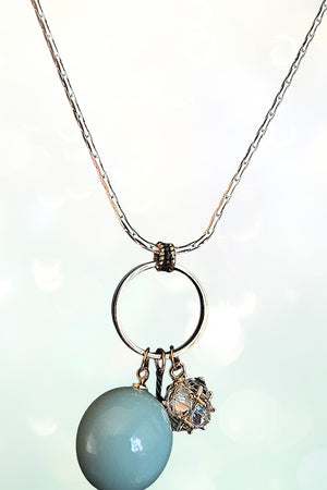 ELONGATED BALL BEAD GEM CLUSTER BAR PENDANT NECKLACE