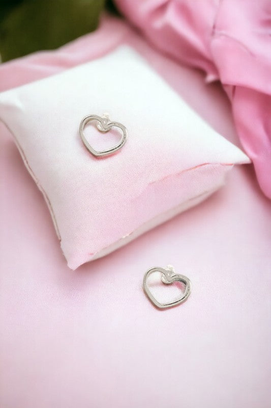 Dainty Heart Post Earring