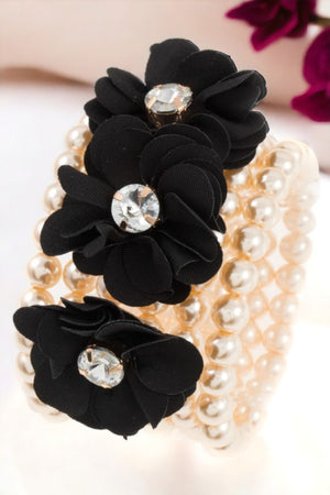 TRIPLE FLOWER PEARL SET BRACELET