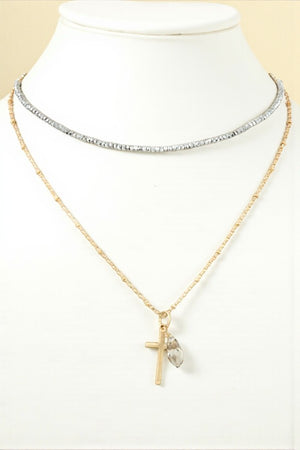 GLASS BEAD CHOKER CROSS PENDANT NECKLACE