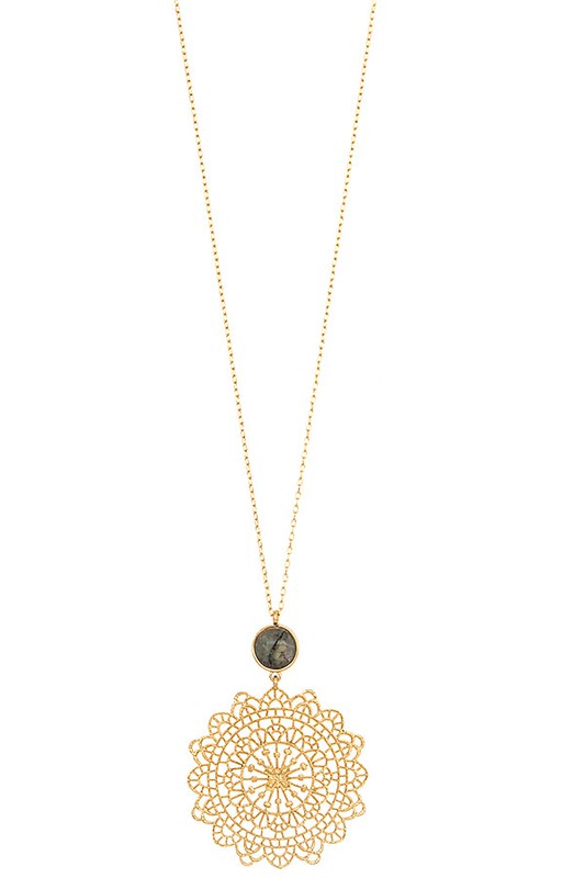 FLORAL FILIGREE PENDANT LONG NECKLACE