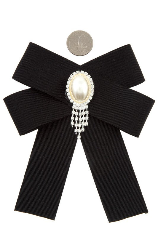 Pearl Ornate Ribbon Brooch