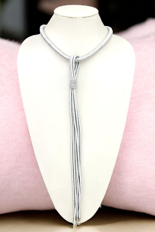 OBLONG CORD TASSEL COLLAR NECKLACE