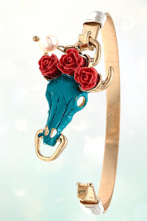 BULL HEAD ETCHED CHARM BANGLE BRACELET