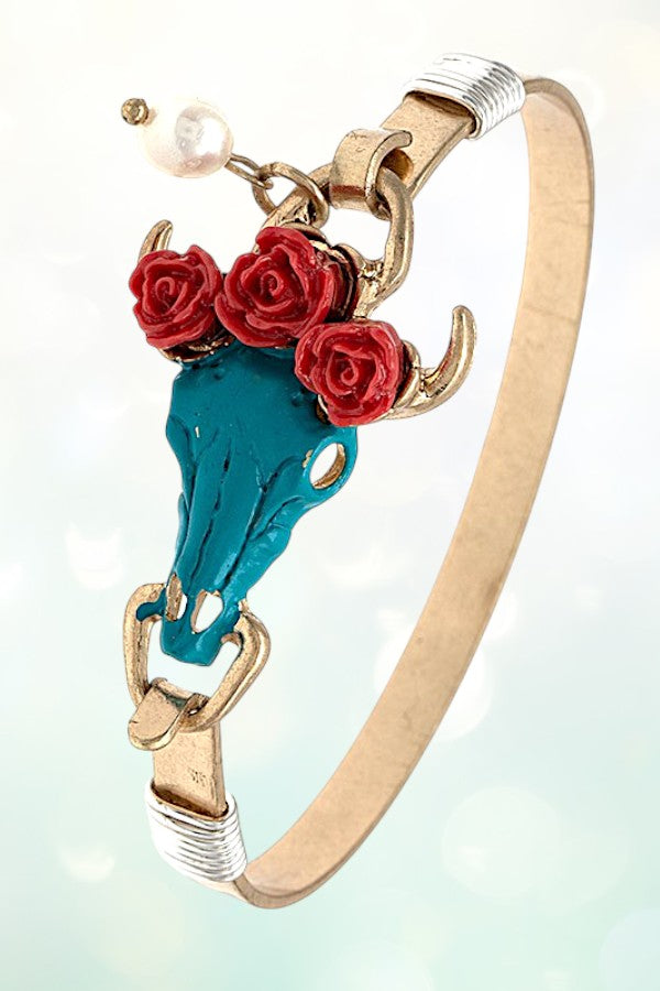 BULL HEAD ETCHED CHARM BANGLE BRACELET