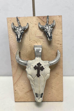 CROSS ACCENT BULL SKULL PENDANT AND EARRING SET