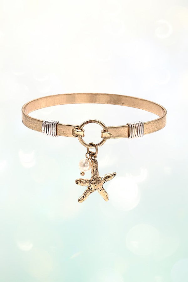STARFISH CHARM BANGLE BRACELET